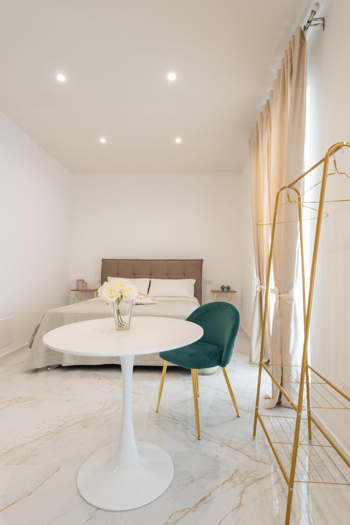 Quattro Perle Bed & Breakfast Полиняно а Маре Екстериор снимка
